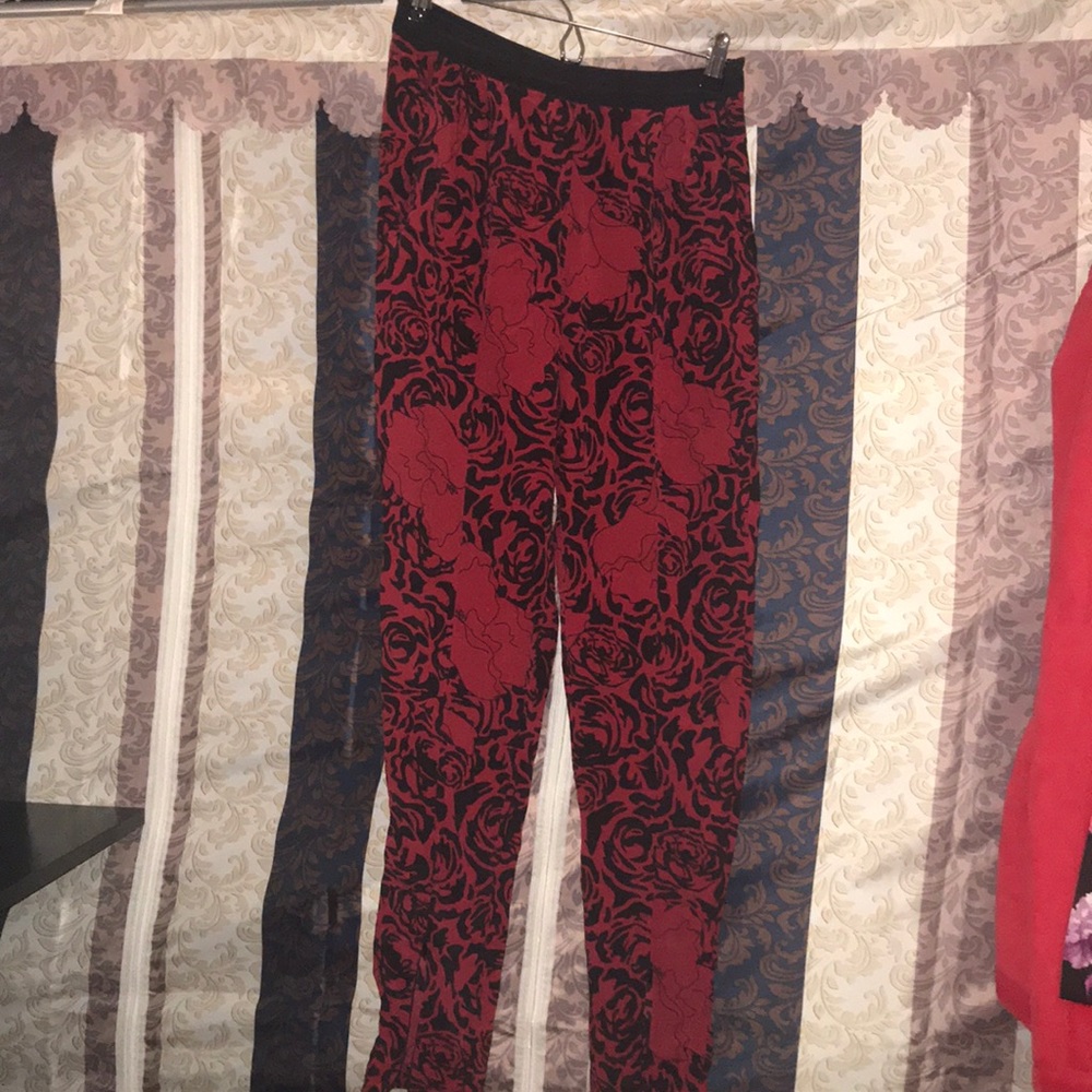 Rose print pants